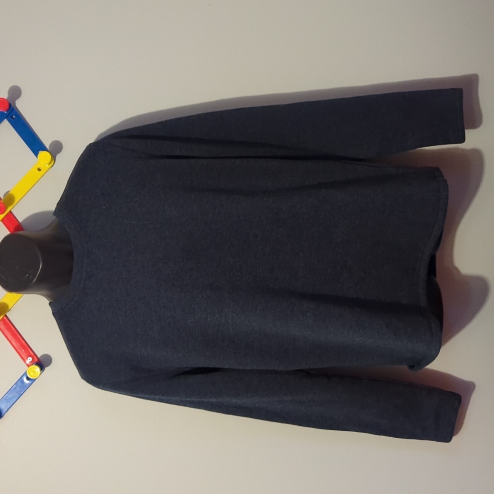 Men's Classic dark gray Sweater